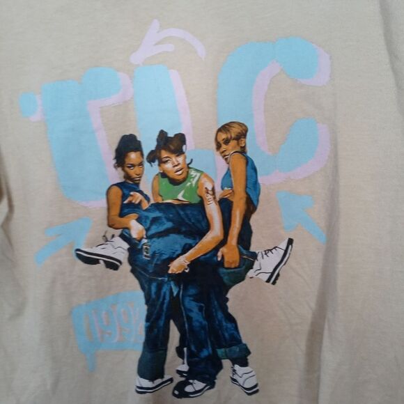 TLC long sleeve tee size medium - Picture 4 of 8